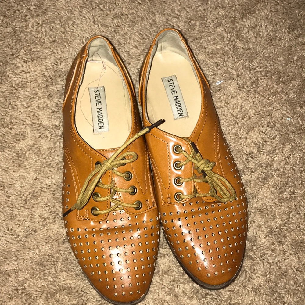 Steve Madden Shoe